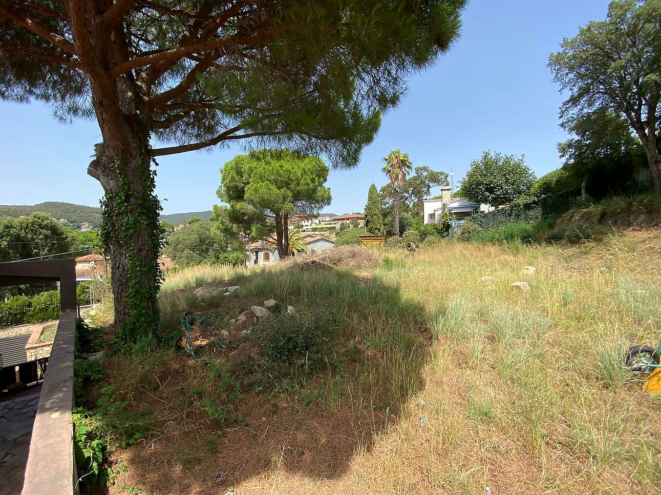 Plot with beautiful green views for sale in Calonge