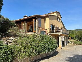Beautiful house in Vall Repos