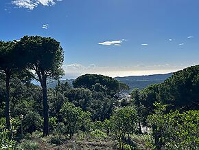Large plot with sea views in Platja d'Aro