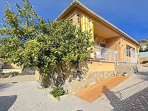 Belle villa à Lloret de Mar