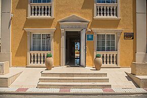 Fantástico hotel de ocho habitaciones a primera línea de mar en Playa de Aro