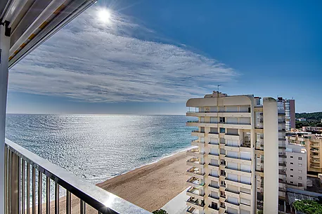 Sea view apartment in Platja d'Aro