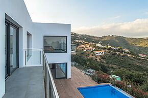 Impressive modern house in an urbanization of Platja d'Aro