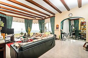 Increíble chalet de 3 dormitorios en venta en Playa de Aro.