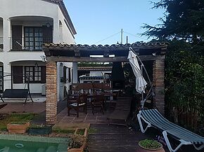 Vila independent amb piscina a Platja d'Aro