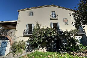 Beautiful old Masia with restaurant in Romanyà de la Selva, perfect for a hotel and restaurant.