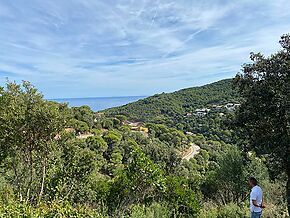 Plot with sea views in Beautiful Begur