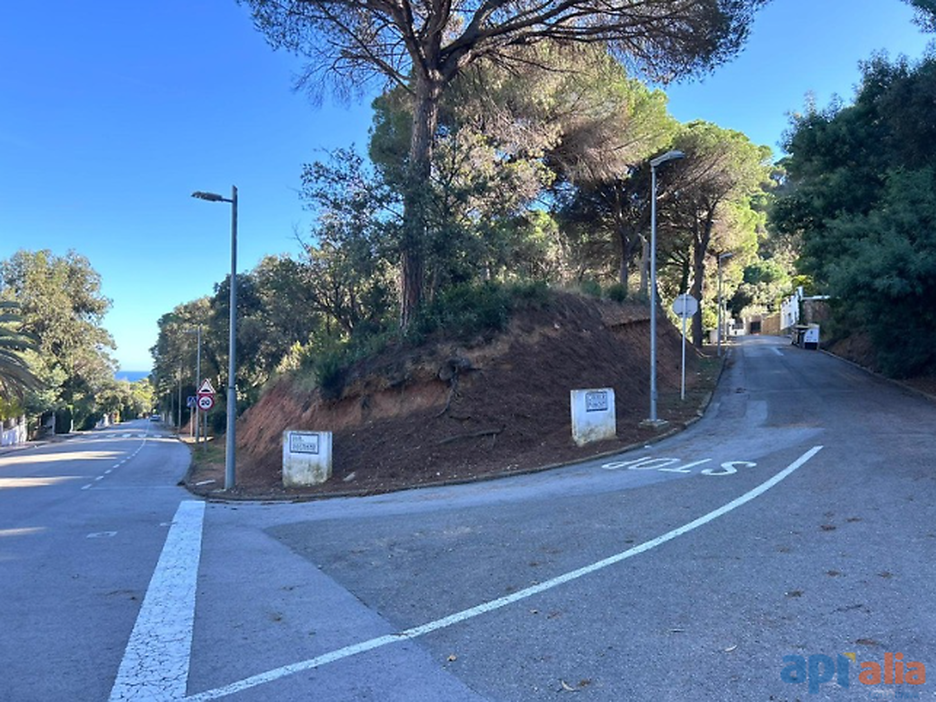 TERRAIN À VENDRE DANS L URBANISATION ROSAMAR - SANTA CRISTINA D'ARO (COSTA BRAVA)