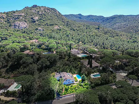 House for sale on the Golf of Santa Cristina d'Aro