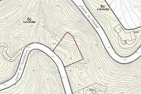 Parcel·la de 780m2 + Topogràfic i Geotècnic