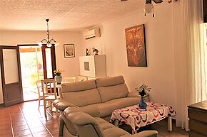 Renovated townhouse in the center of Calonge