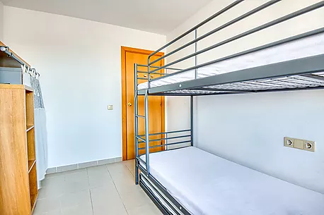 Appartement lumineux avec parking en hauteur.- Sant Feliu de Guíxols