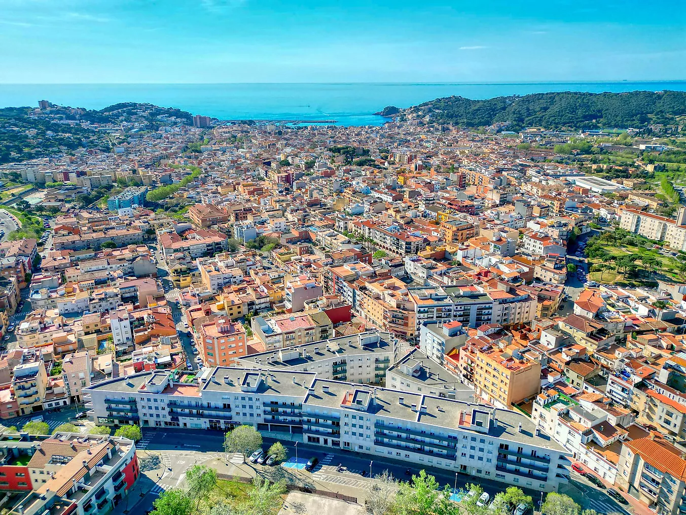 Appartement lumineux avec parking en hauteur.- Sant Feliu de Guíxols