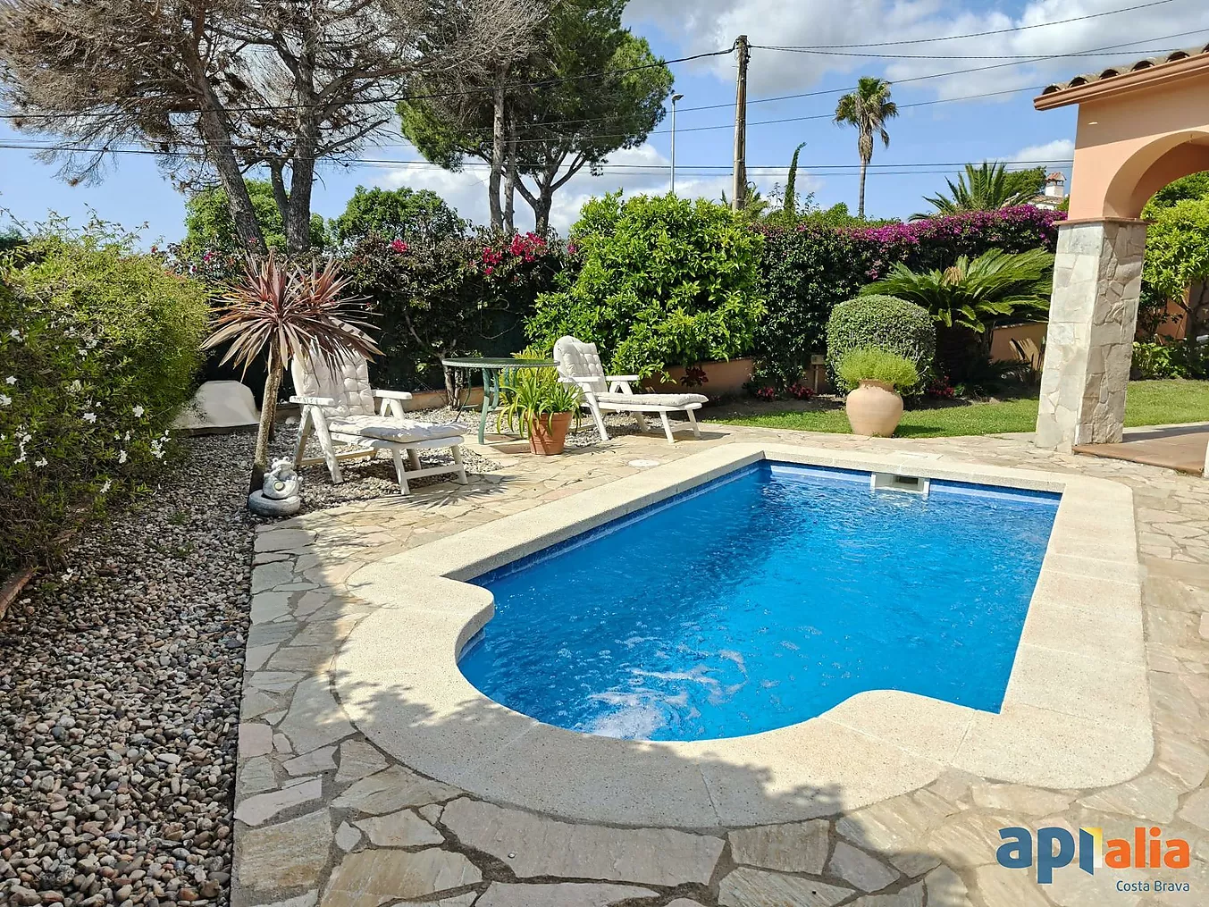 Villa with swimming pool for sale in Calonge