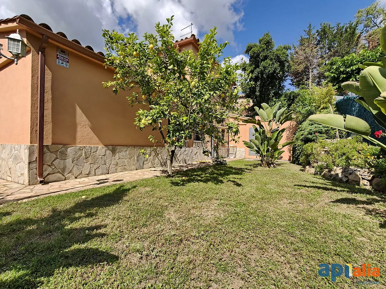Villa with swimming pool for sale in Calonge