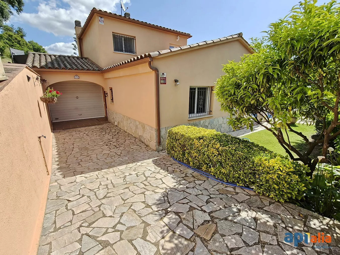 Villa with swimming pool for sale in Calonge