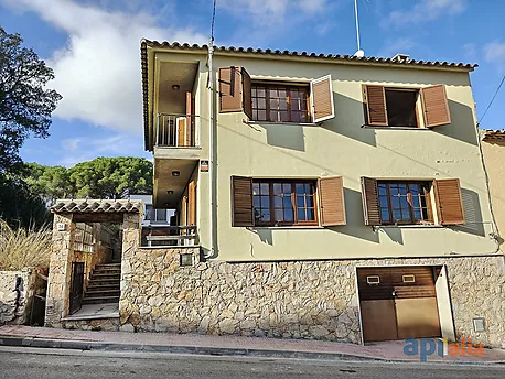 House for sale in Calonge