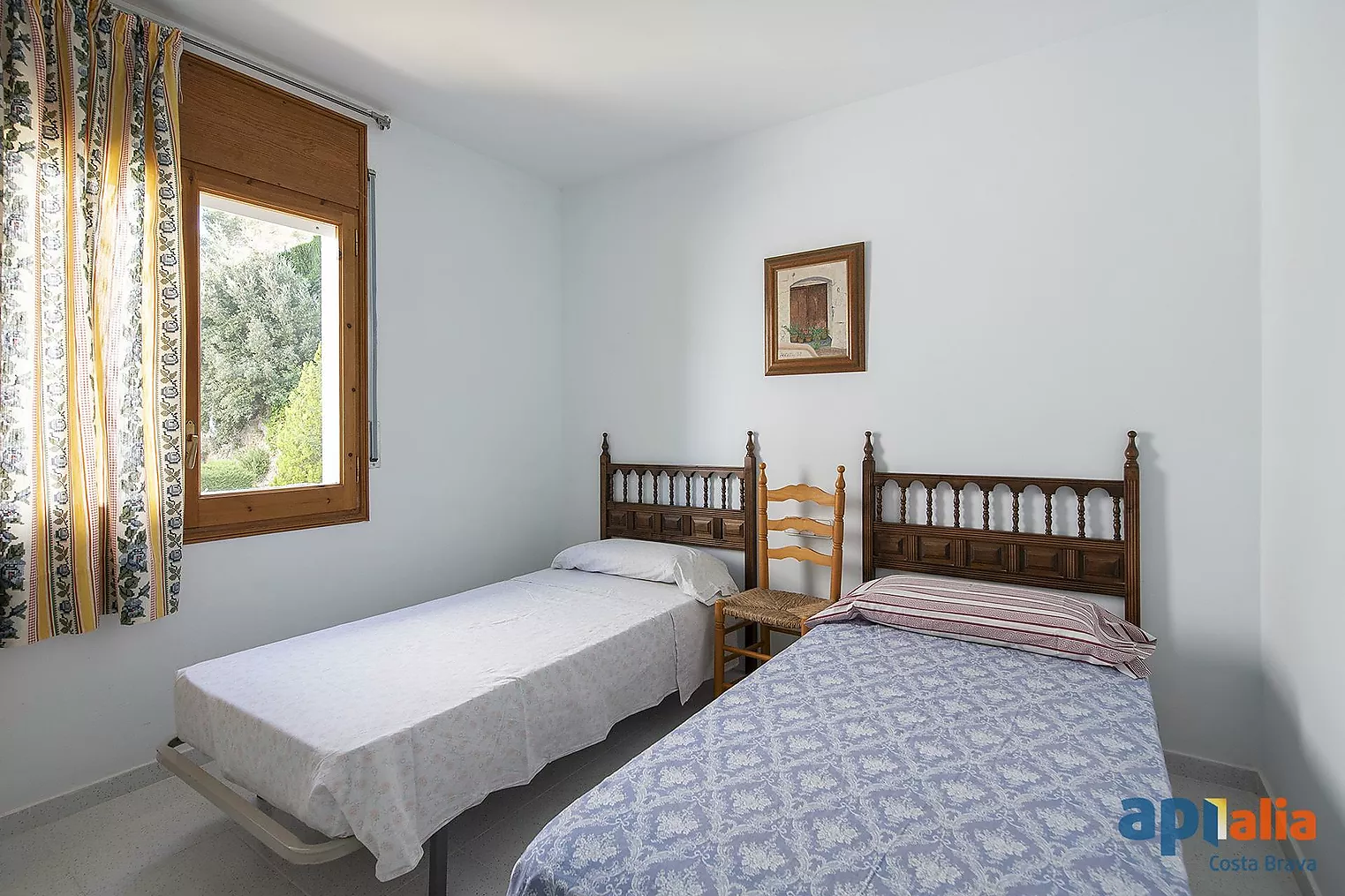 Apartament amb piscina i pista de tennis a 5 minuts de la platja de Tamariu