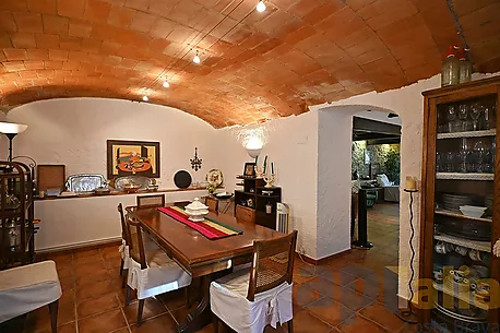 House for sale in Bellcaire d'Empordà
