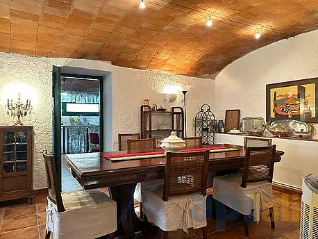 House for sale in Bellcaire d'Empordà