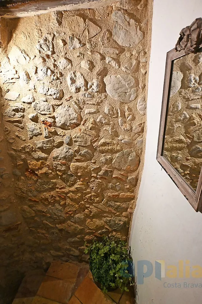 House for sale in Bellcaire d'Empordà
