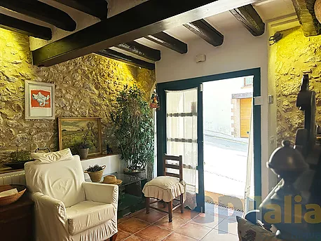 House for sale in Bellcaire d'Empordà