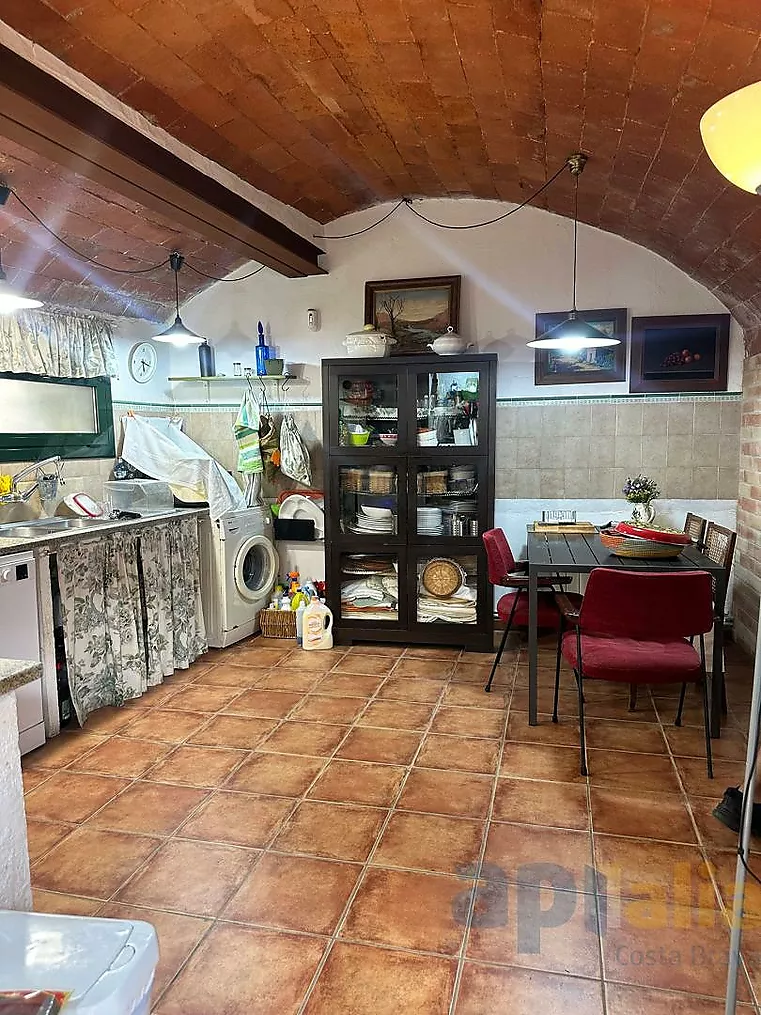 House for sale in Bellcaire d'Empordà