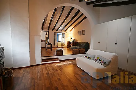 House for sale in Bellcaire d'Empordà