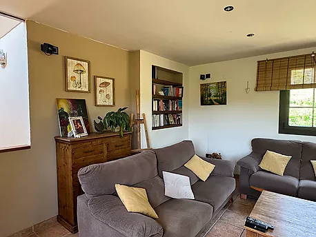 EXCLUSIVA CASA EN UNA IDÍLICA URBANIZACIÓN DEL ALT EMPORDÀ