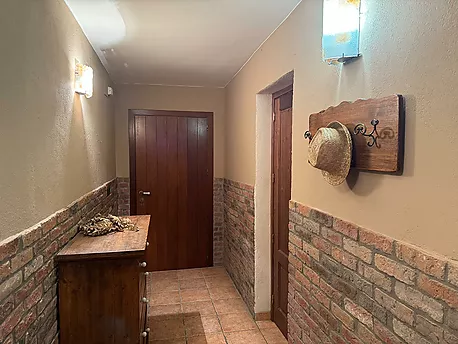 EXCLUSIVA CASA EN UNA IDÍLICA URBANIZACIÓN DEL ALT EMPORDÀ
