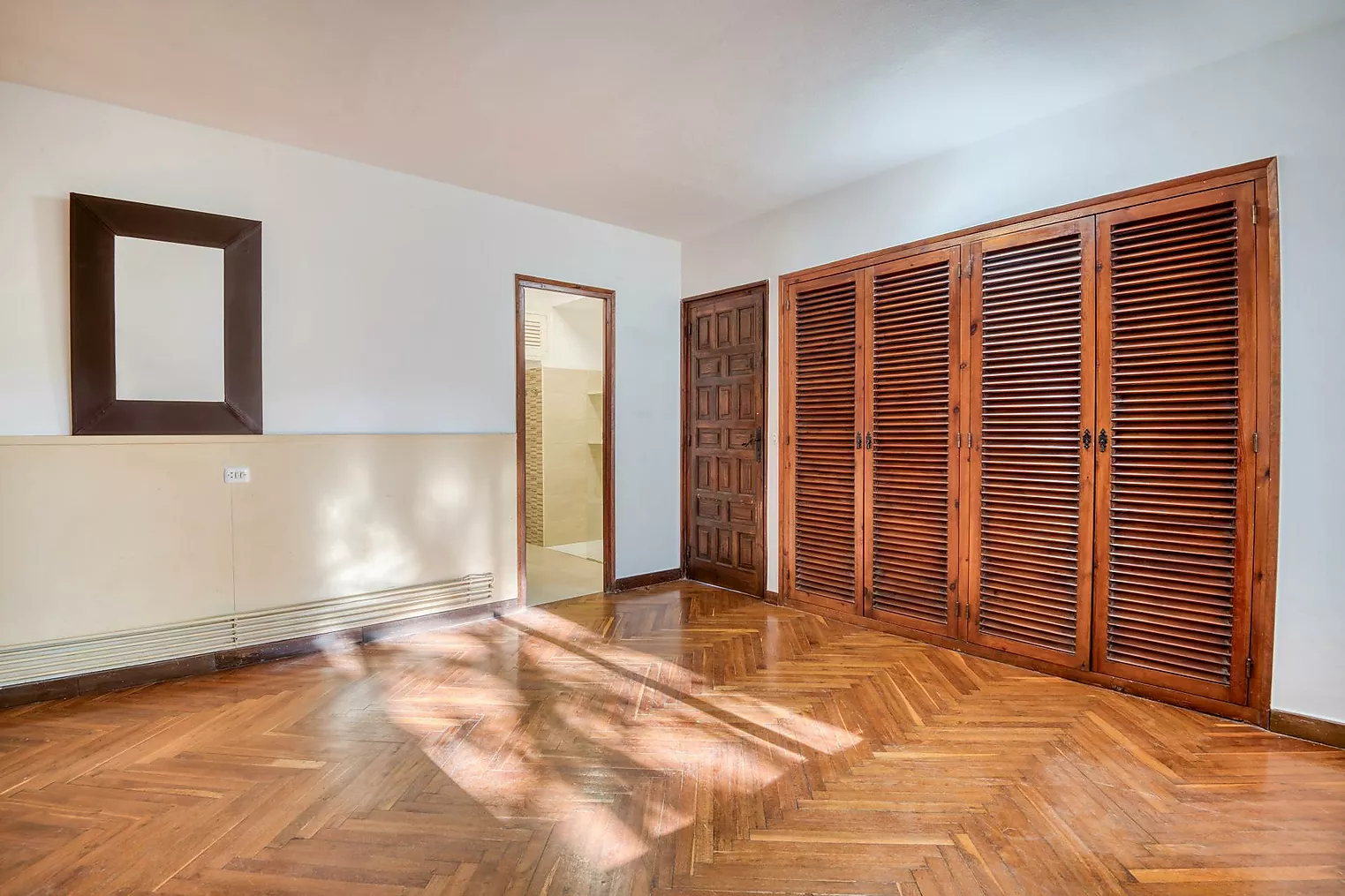 Planta baja con gran jardín céntrico.- Sant Feliu de Guíxols