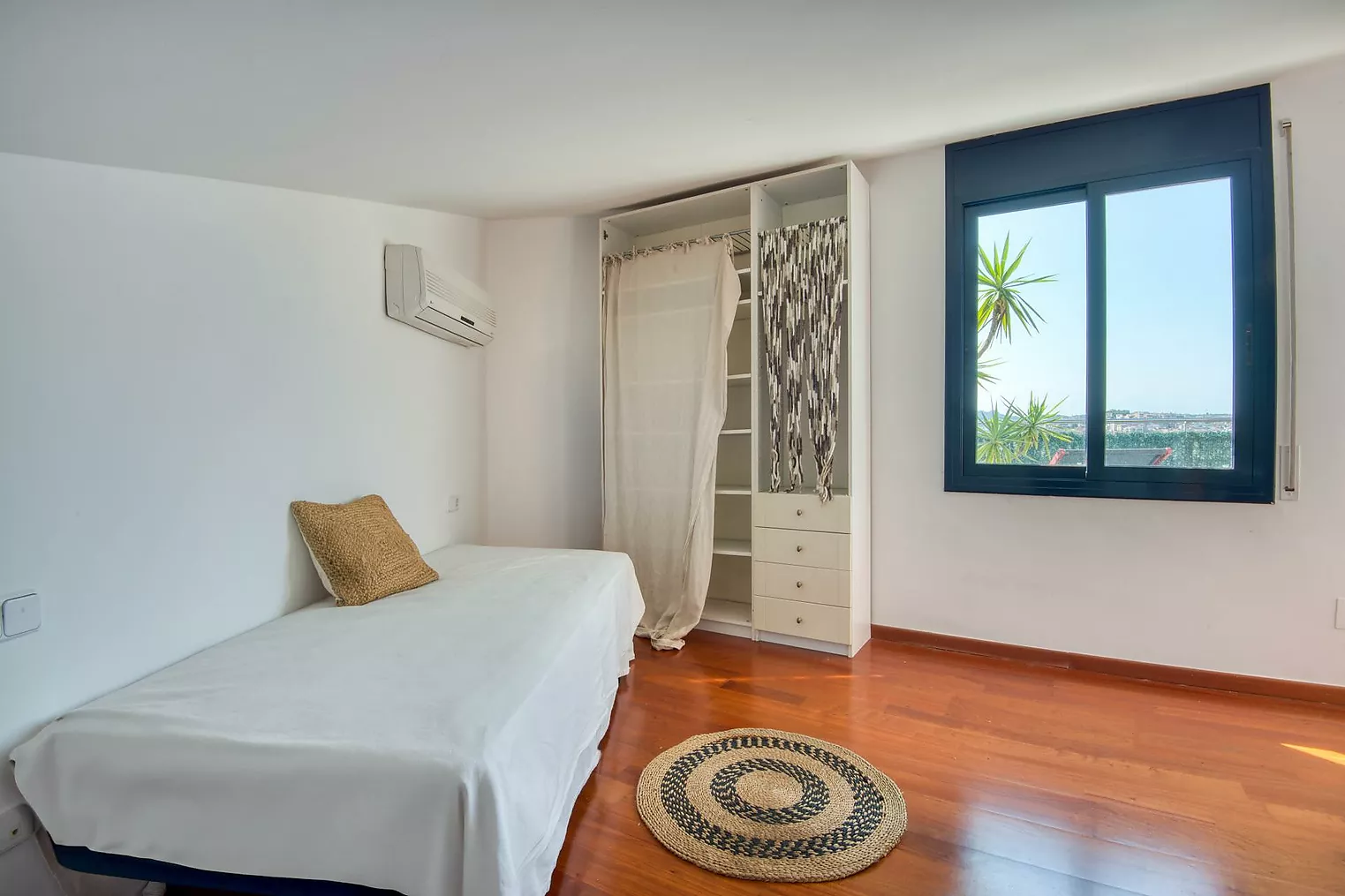 DUPLEX A LA VOLTA DE L'AMETLLER