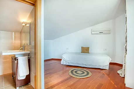 DUPLEX A LA VOLTA DE L'AMETLLER