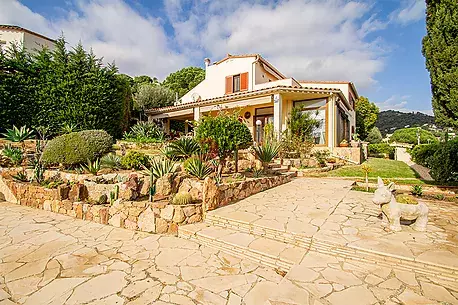 Gran casa amb llicència turística a Calonge