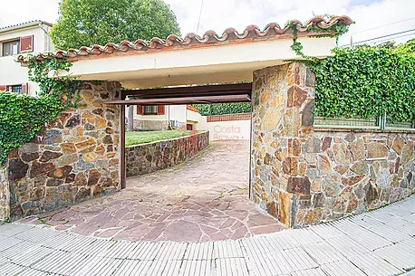 Gran casa amb llicència turística a Calonge