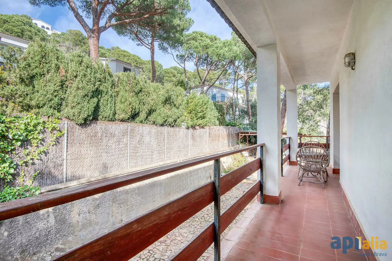 Casa aislada con 6 habitaciones, Urbanización Casa Nova