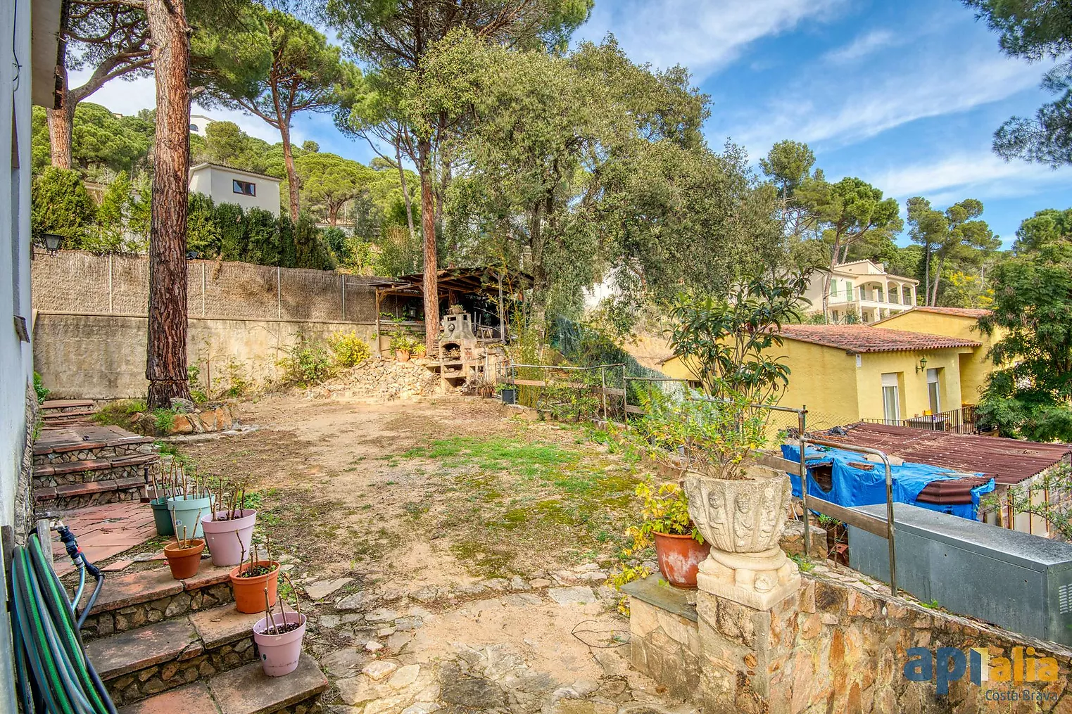Casa aislada con 6 habitaciones, Urbanización Casa Nova