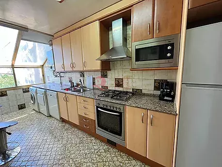 Appartement lumineux avec vue panoramique sur la mer à Sant Feliu de Guíxols.