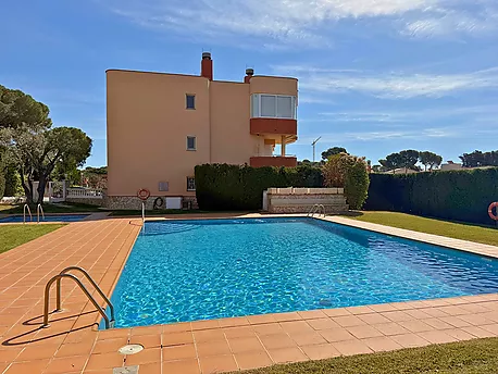 EXCLUSIVA APIALIA COSTA BRAVA