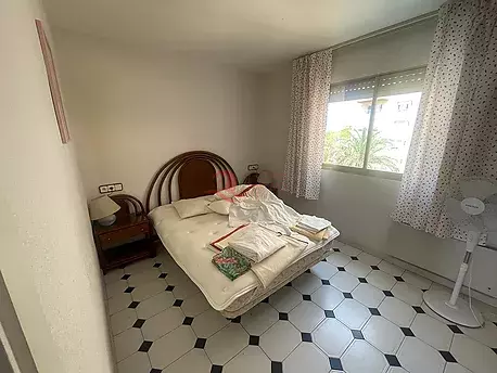 Beachfront apartment in Platja d'Aro