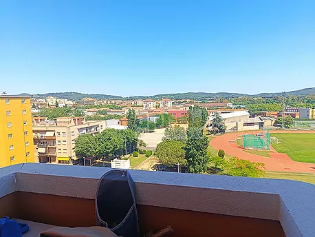 Bright apartment near the beaches of Calella de Palafrugell and Llafranc.