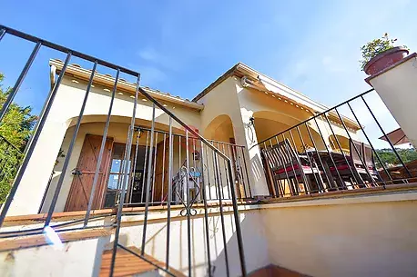 Casa en venta con licencia en Calonge