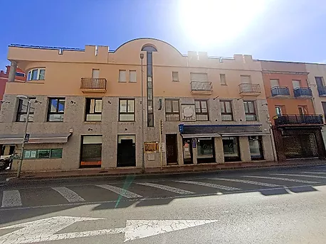 Local d'oficines al centre