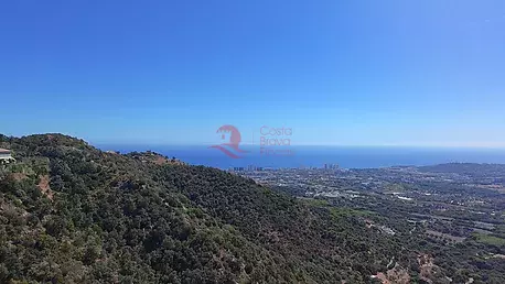 Gran terreny amb vistes al mar a Platja d'Aro.