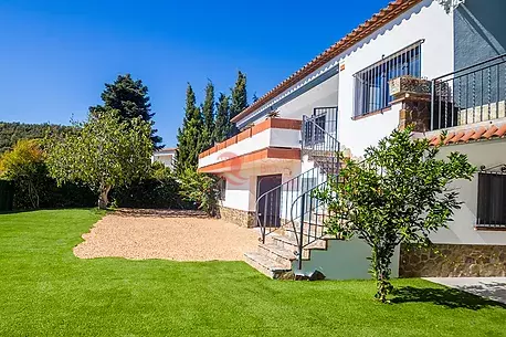 Gerenoveerd huis met zeezicht in Platja d'Aro