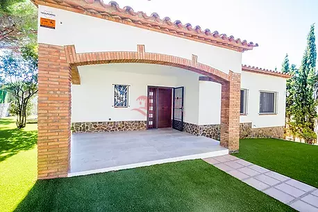 Gerenoveerd huis met zeezicht in Platja d'Aro