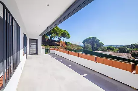 Gerenoveerd huis met zeezicht in Platja d'Aro