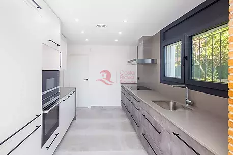 Gerenoveerd huis met zeezicht in Platja d'Aro