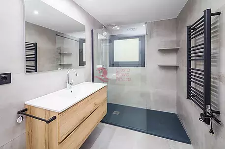 Gerenoveerd huis met zeezicht in Platja d'Aro