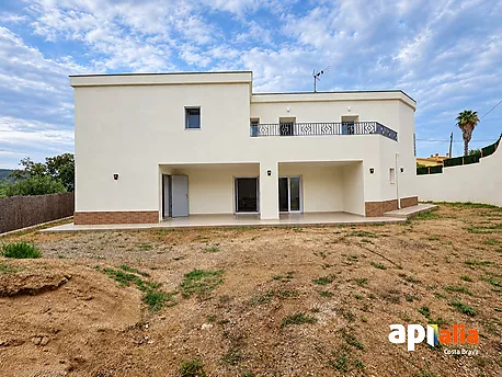Recently built detached house in Mas Pere   Calonge